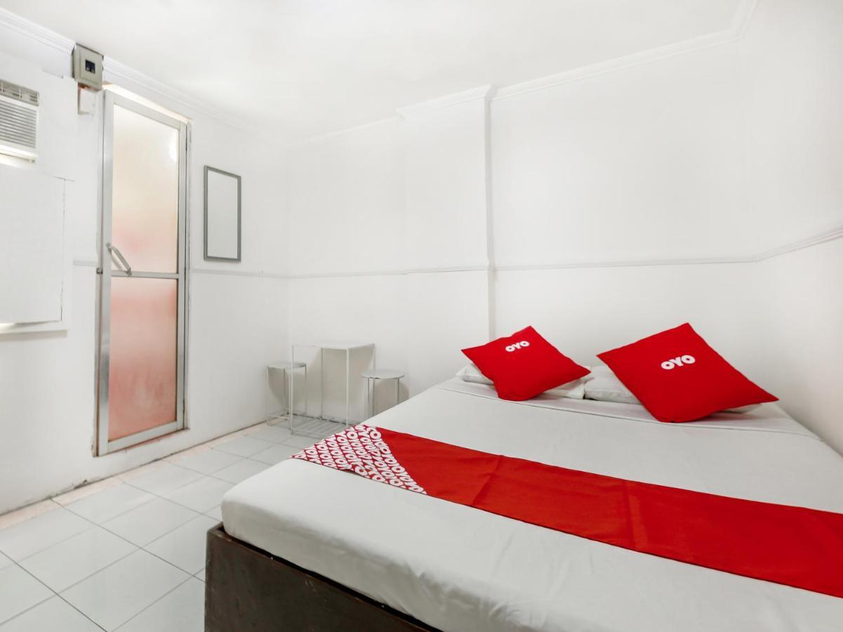 โอโย 842 ซิตี้ สไมล์ อพาร์เทลล์  Hotel San Juan  ภายนอก รูปภาพ